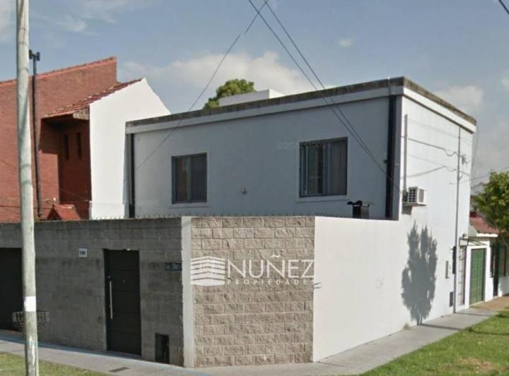 Casa · 80m² · 3 Ambientes · 1 Cochera