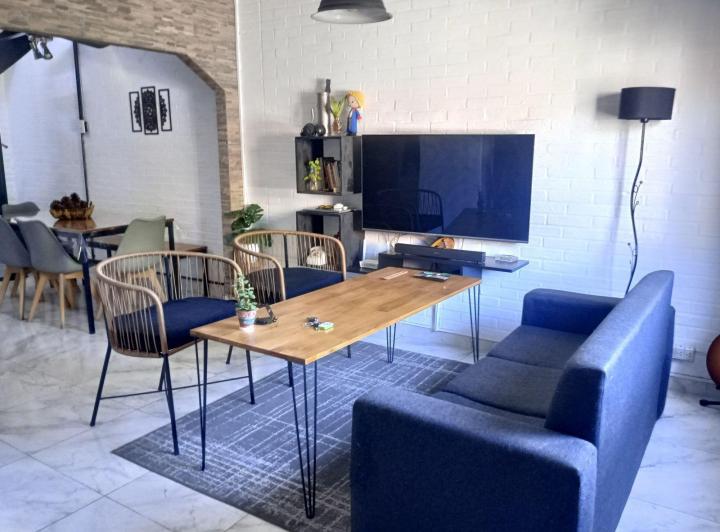 Casa · 95m² · 3 Ambientes · 1 Cochera