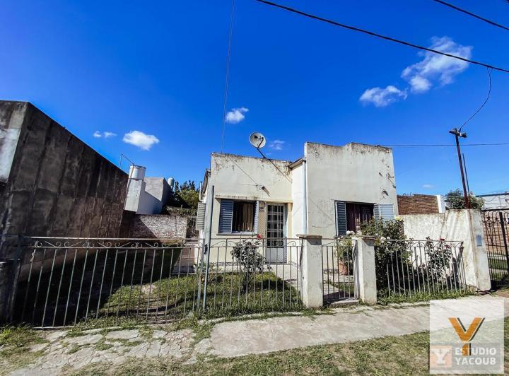 Casa · 88m² · 4 Ambientes · 2 Cocheras