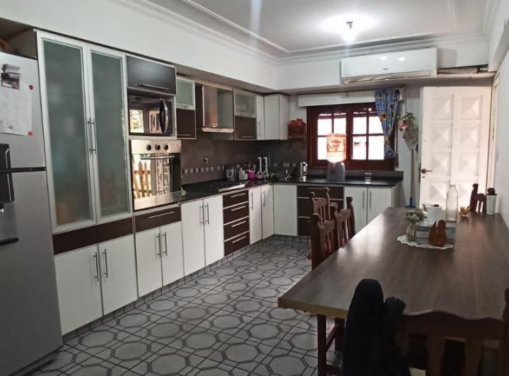 Casa · 133m² · 4 Ambientes · 1 Cochera