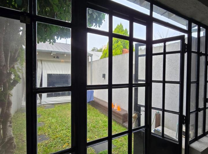 Casa · 94m² · 3 Ambientes · 1 Cochera