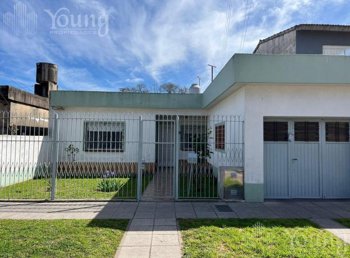 Casa · 115m² · 3 Ambientes · 1 Cochera