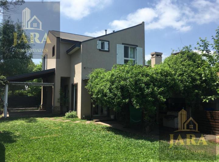 Casa · 116m² · 4 Ambientes · 1 Cochera