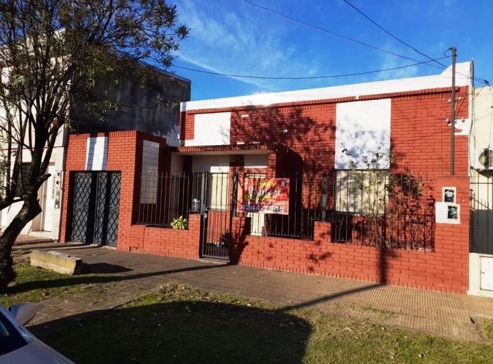 Casa · 3 Ambientes · 1 Cochera
