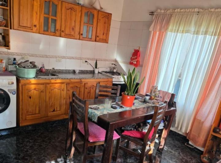 Casa · 600m² · 1 Ambiente · 1 Cochera