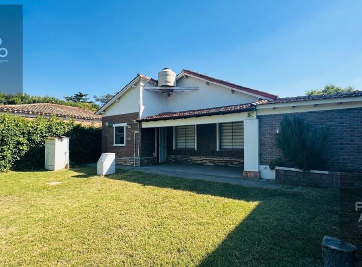 Casa · 115m² · 4 Ambientes · 2 Cocheras