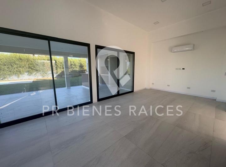 Casa · 190m² · 4 Ambientes