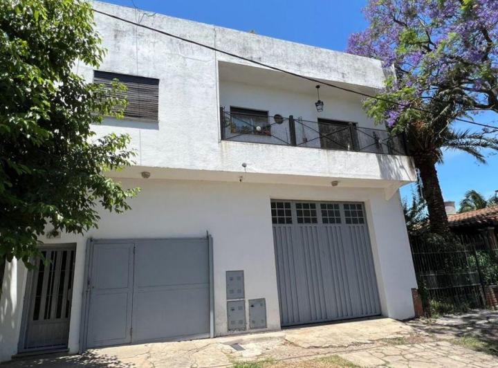 Casa · 370m² · 1 Ambiente