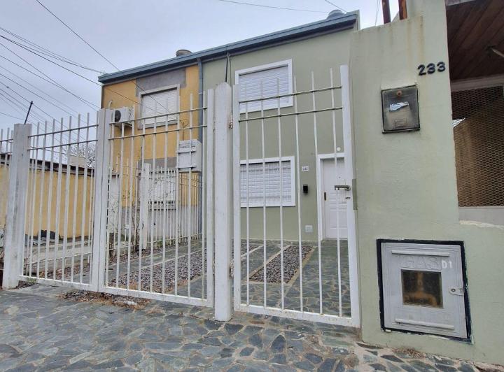 Casa · 58m² · 3 Ambientes · 1 Cochera