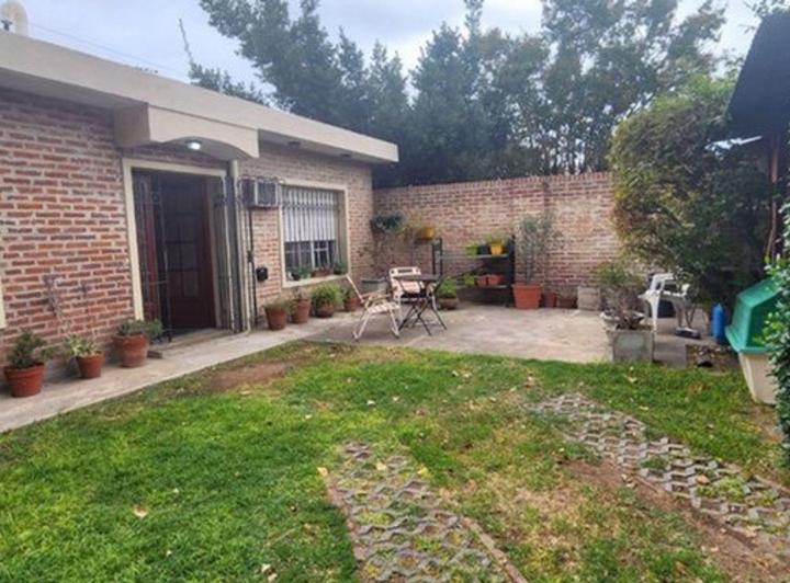 Casa · 100m² · 3 Ambientes · 1 Cochera