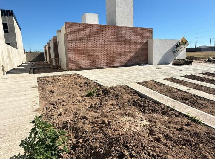 Casa · 52m² · 2 Ambientes · 1 Cochera