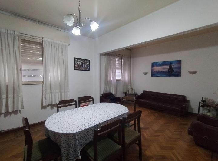 Casa · 124m² · 6 Ambientes