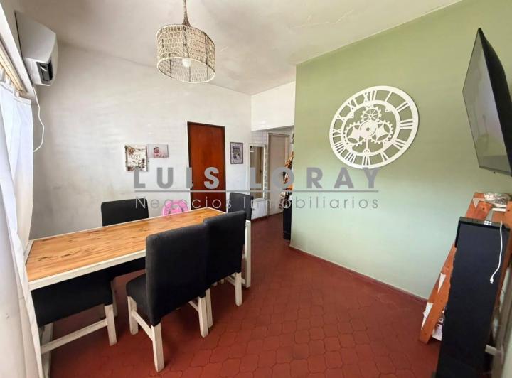 Casa · 90m² · 3 Ambientes · 2 Cocheras