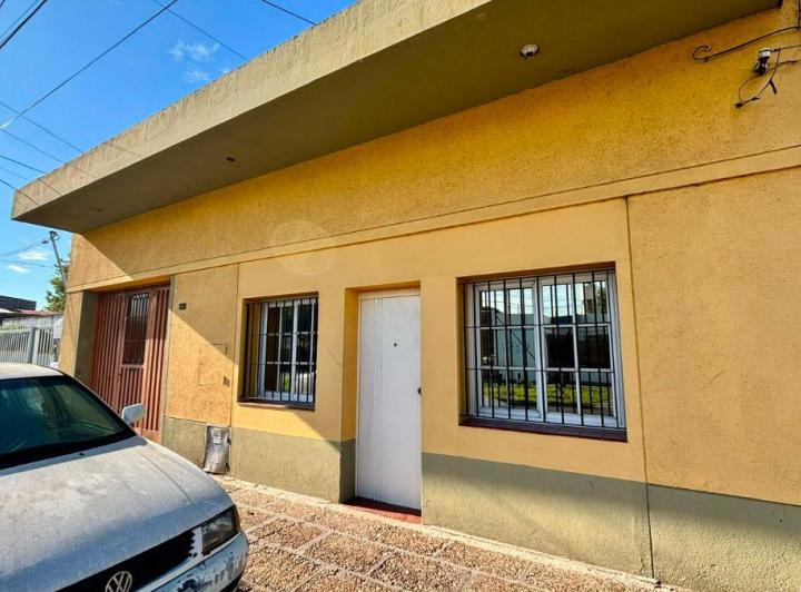 Casa · 150m² · 4 Ambientes · 1 Cochera