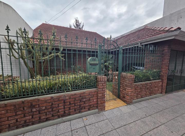 Casa · 124m² · 3 Ambientes · 1 Cochera
