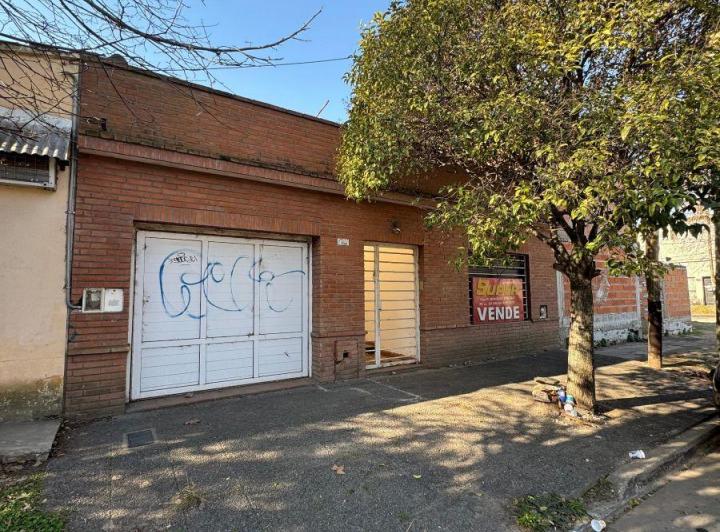 Casa · 120m² · 5 Ambientes · 1 Cochera