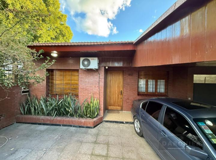 Casa · 99m² · 3 Dormitorios