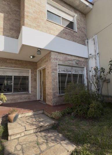 Casa · 150m² · 4 Ambientes · 1 Cochera