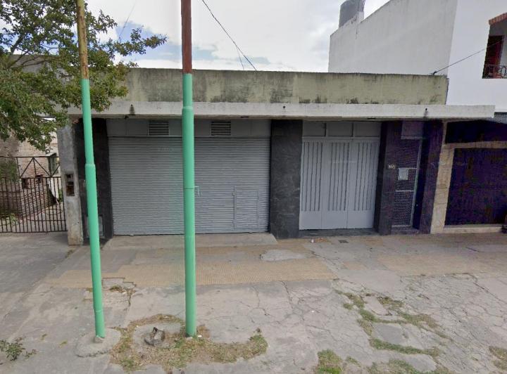 Casa · 200m² · 4 Ambientes · 1 Cochera