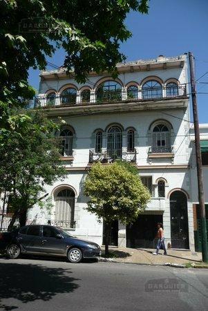 Casa · 343m² · 3 Dormitorios