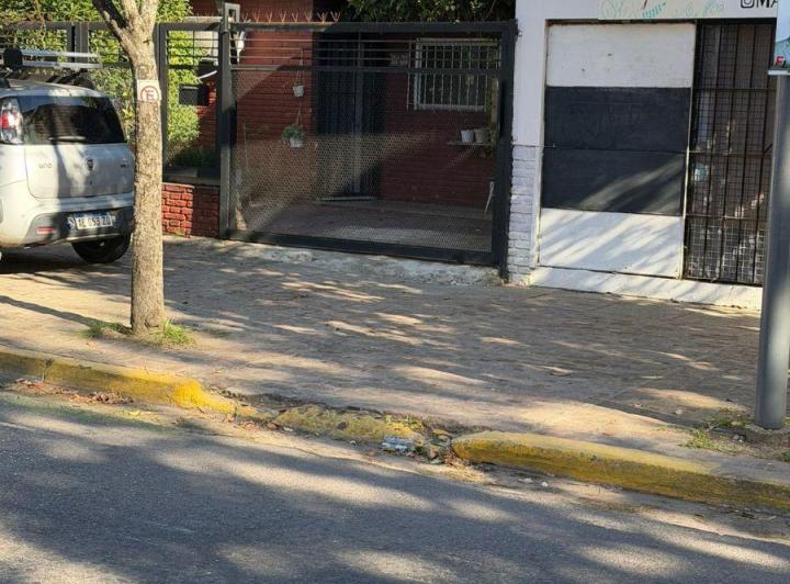 Casa · 200m² · 5 Ambientes · 1 Cochera