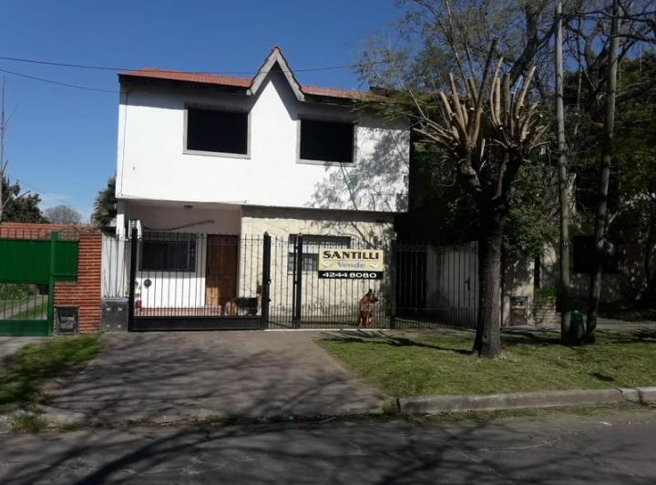 Casa · 110m² · 3 Ambientes · 1 Cochera