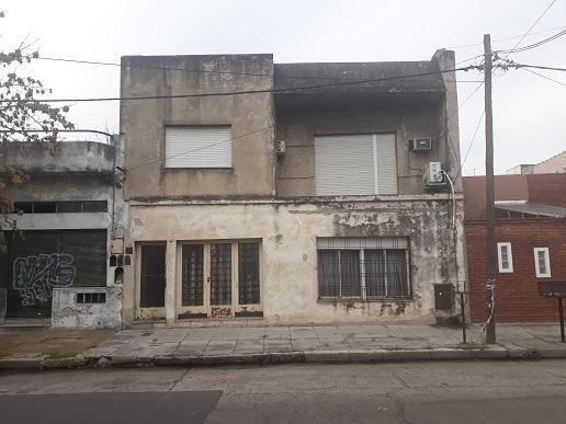 Casa · 220m² · 4 Ambientes