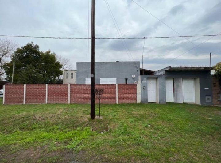 Casa · 55m² · 2 Ambientes · 1 Cochera