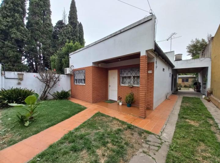 Casa · 120m² · 4 Ambientes · 1 Cochera