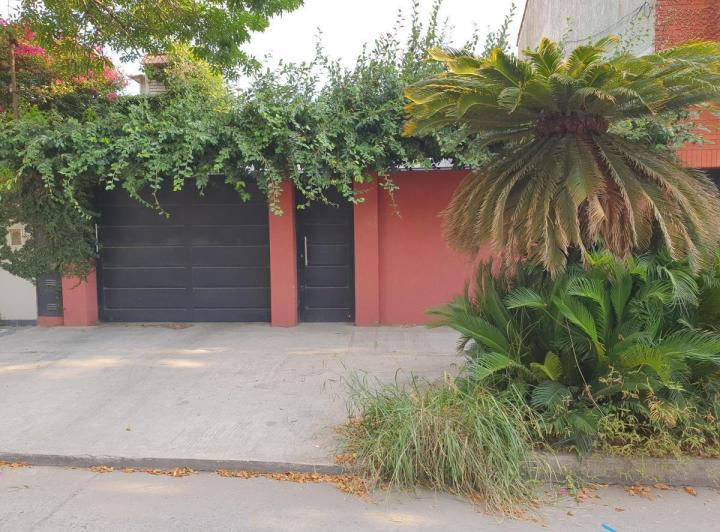Casa · 360ha · 3 Ambientes · 2 Cocheras