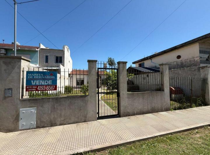Casa · 80m² · 3 Ambientes · 1 Cochera