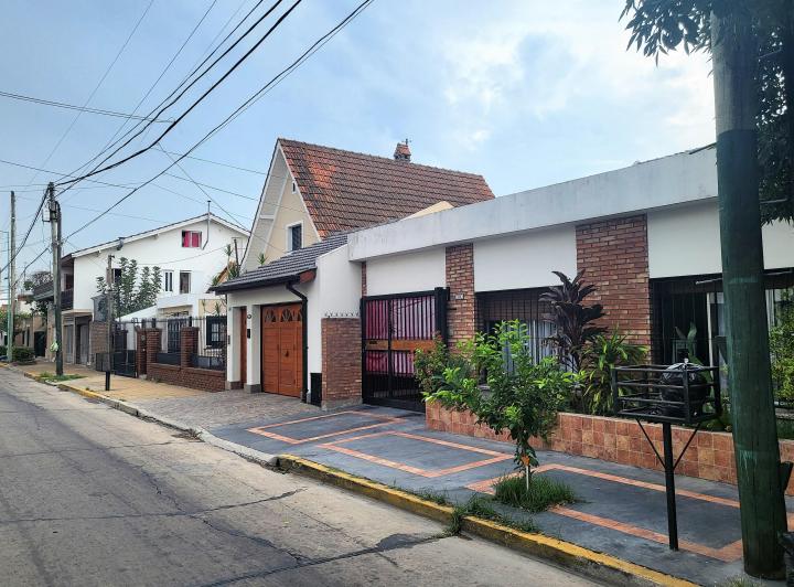 Casa · 160m² · 3 Ambientes