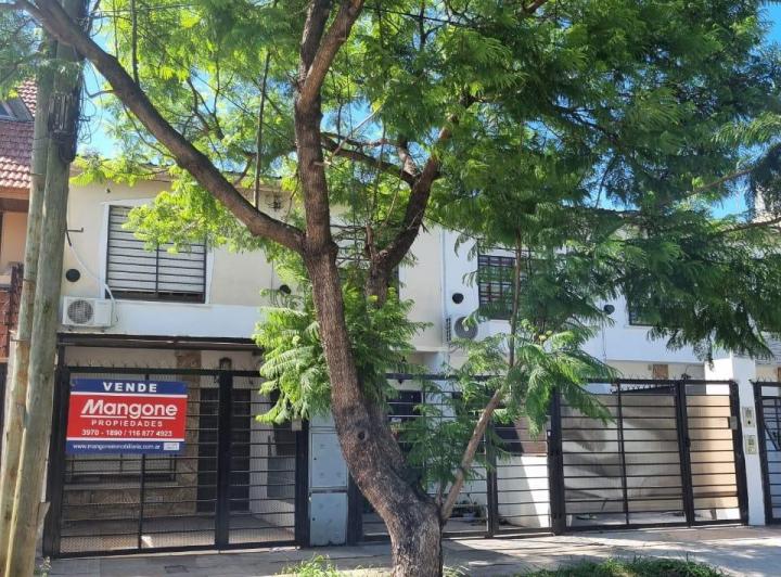 Casa · 70m² · 3 Ambientes · 1 Cochera