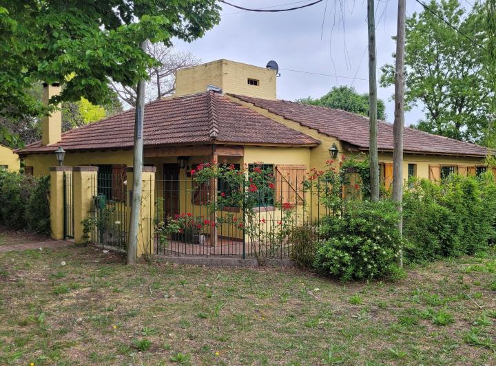 Casa · 150m² · 5 Ambientes · 5 Cocheras