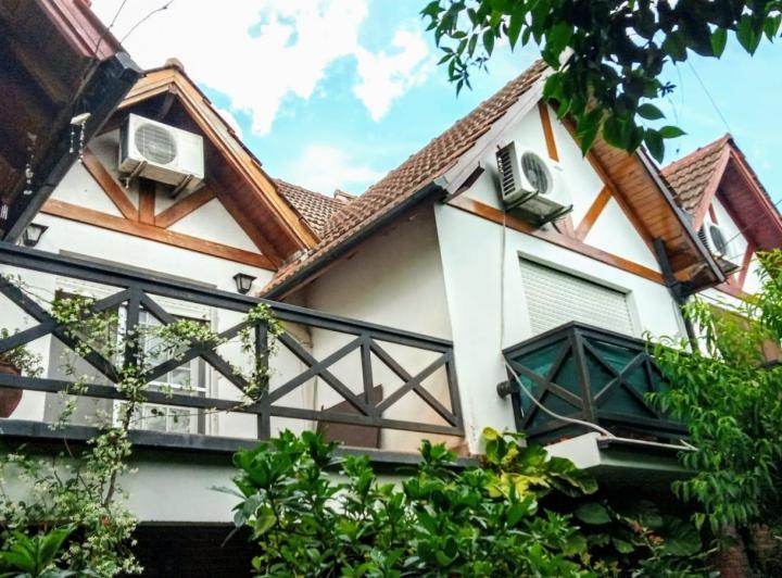 Casa · 95m² · 4 Ambientes · 1 Cochera