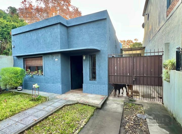 Casa · 392m² · 4 Ambientes · 2 Cocheras