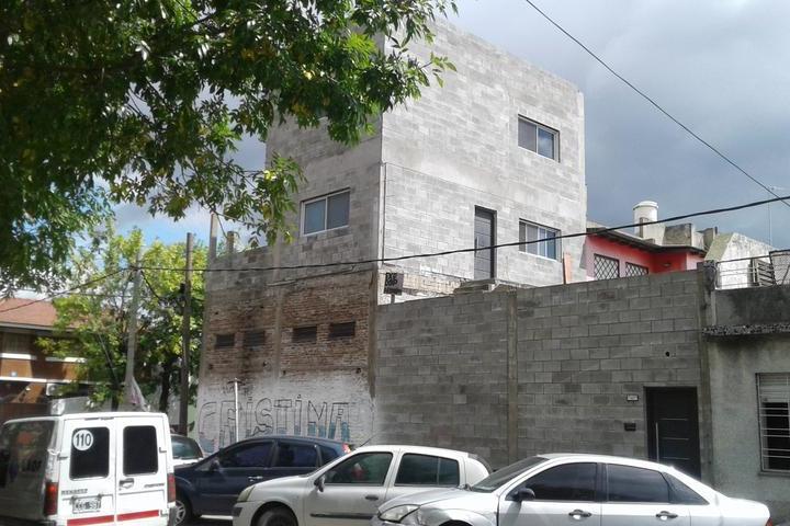 Casa · 170m² · 3 Ambientes · 1 Cochera