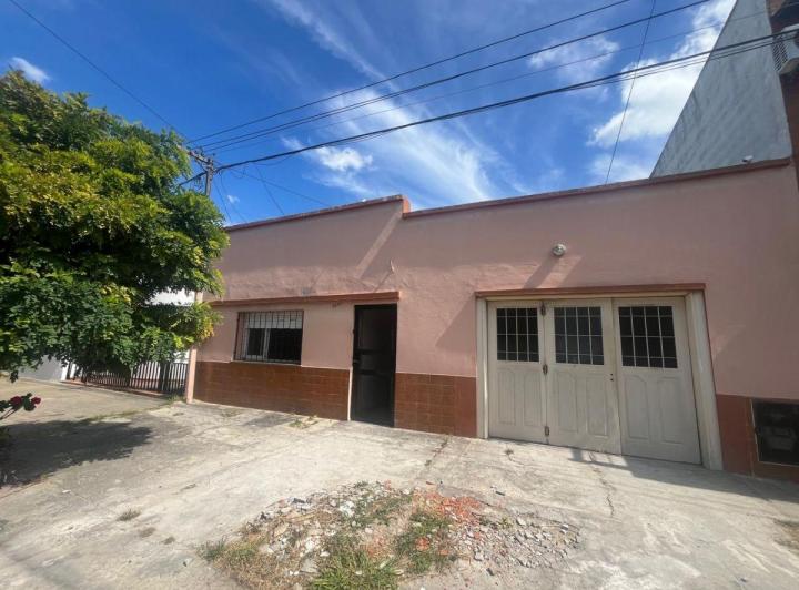 Casa · 105m² · 3 Ambientes · 1 Cochera