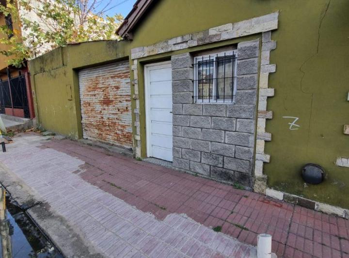 Casa · 122m² · 5 Ambientes · 1 Cochera