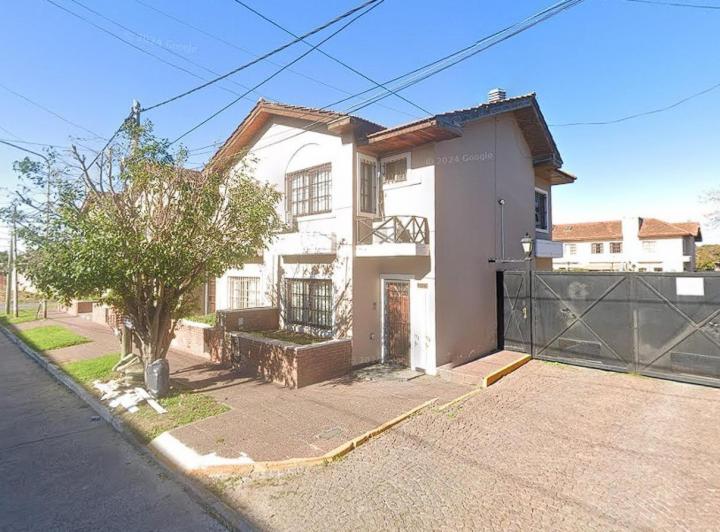 Casa · 78m² · 3 Ambientes · 1 Cochera