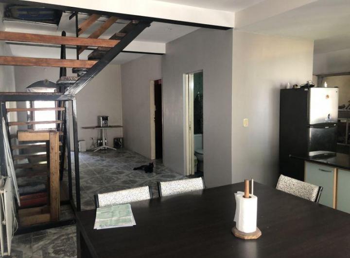Casa · 240m² · 4 Ambientes · 1 Cochera
