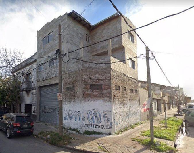 Casa · 150m² · 3 Ambientes · 2 Cocheras