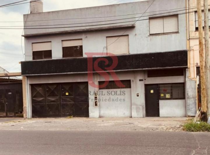 Casa · 90m² · 5 Ambientes · 2 Cocheras