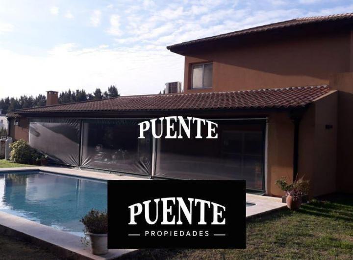 Casa · 380m² · 5 Ambientes