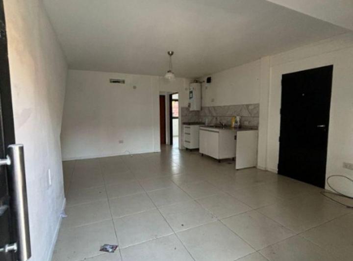 Casa · 77m² · 3 Ambientes · 1 Cochera