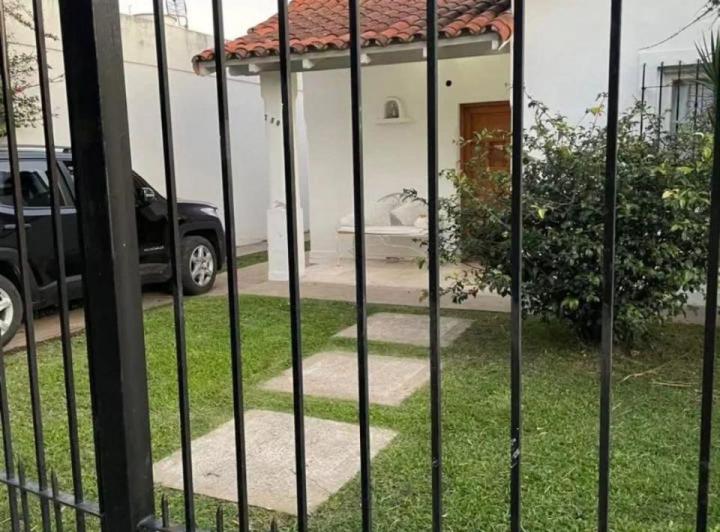 Casa · 80m² · 3 Ambientes · 1 Cochera