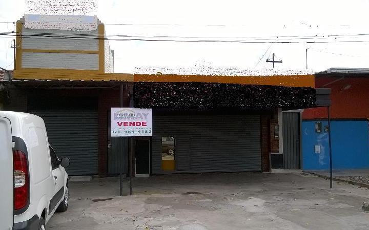 Casa · 160m² · 2 Dormitorios