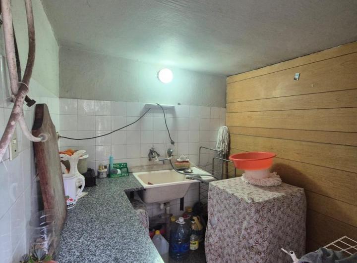 Casa · 200m² · 5 Ambientes · 3 Cocheras