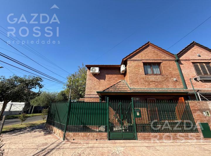 Casa · 105m² · 4 Ambientes