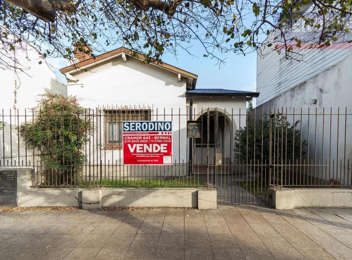 Casa · 151m² · 4 Ambientes · 2 Cocheras